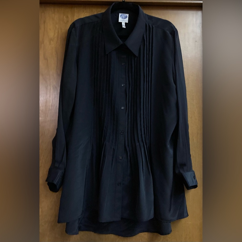 DG2 by Diane Gilman Elegant Black Dress Shirt